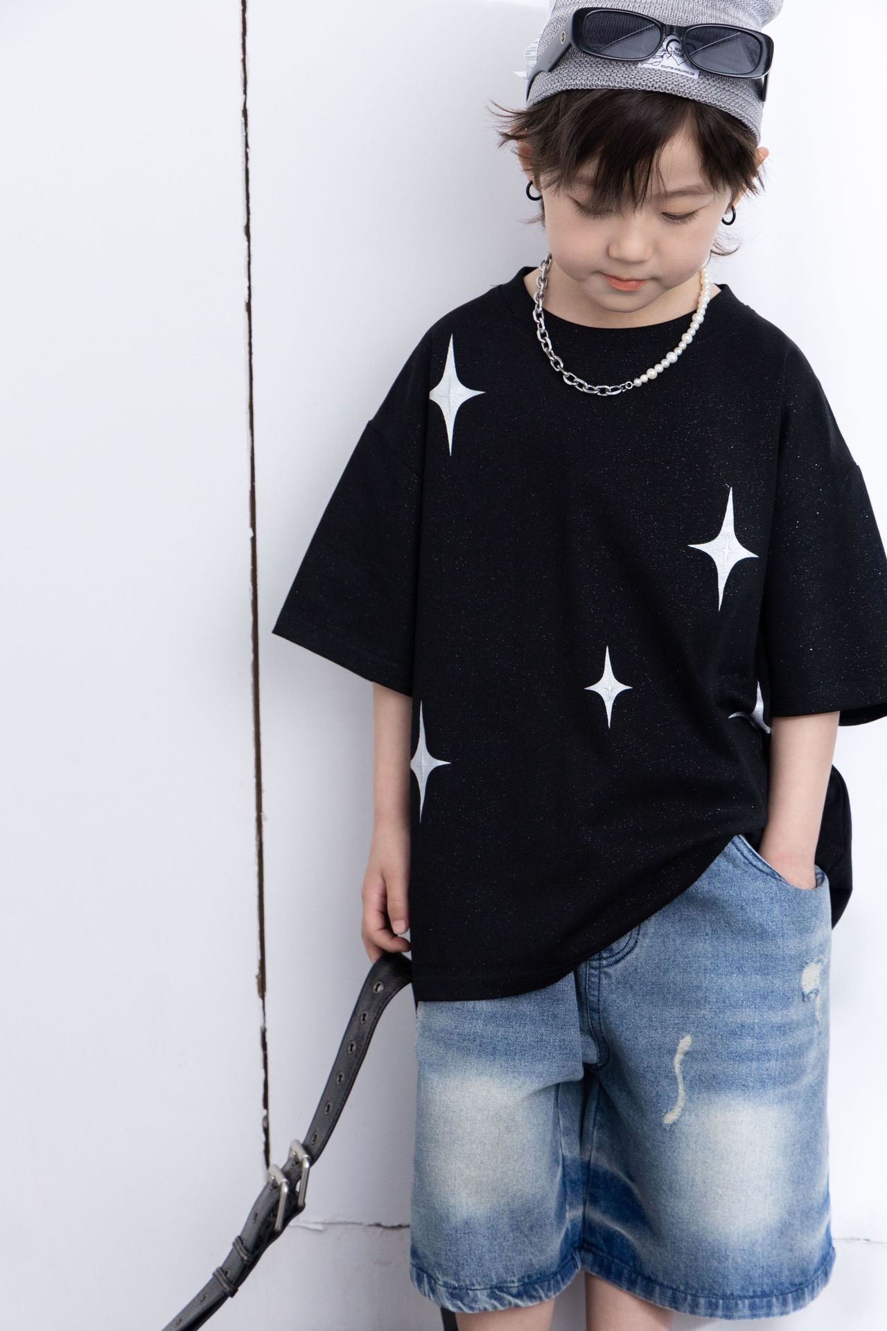 Детские шорты 2024 лето новые мужские джинсовые шорты корейского стиля оптом из Китая