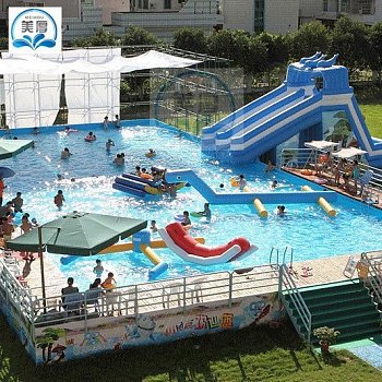 Детский надувной бассейн с водным парком изображение