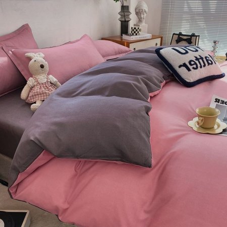 Постельное белье из натурального хлопка фотография