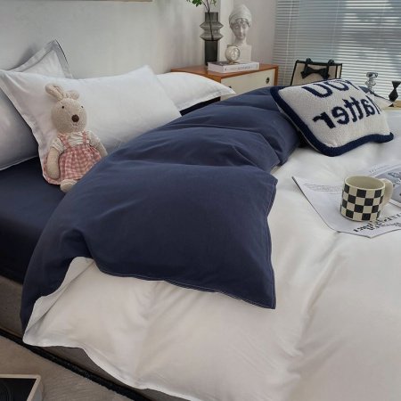 Постельное белье из натурального хлопка фотография