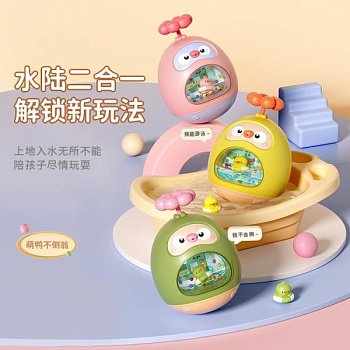 Водяная игрушка с уткой изображение